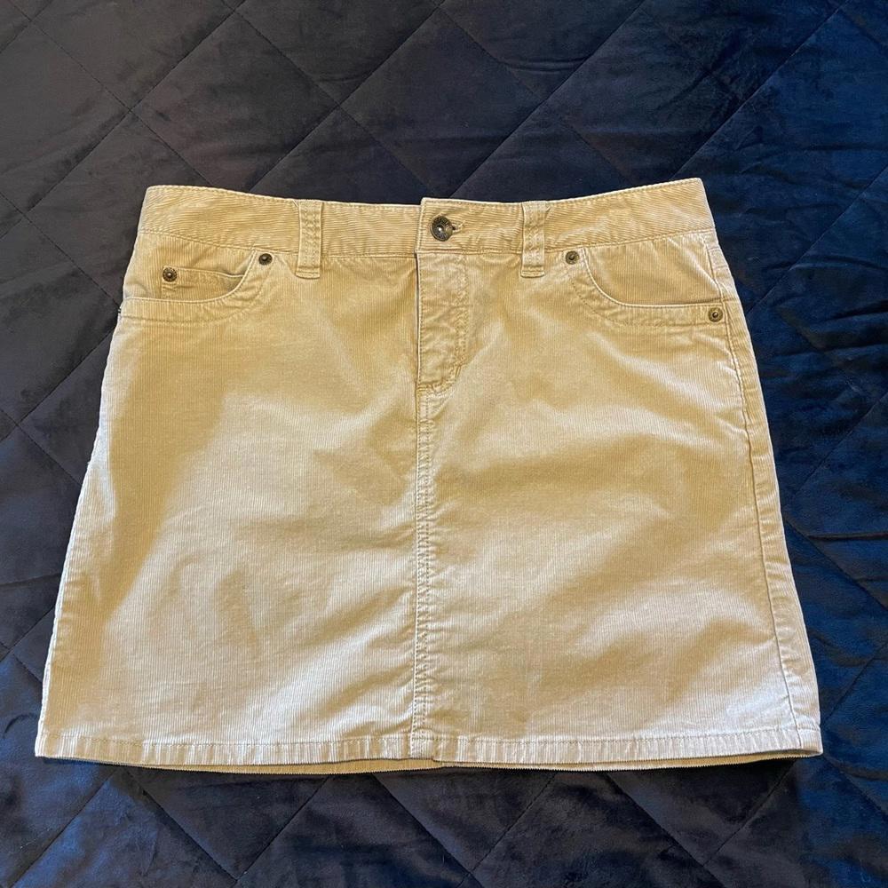 Vineyard Vines- Corduroy Mini Skirt in Tan- Women's 6